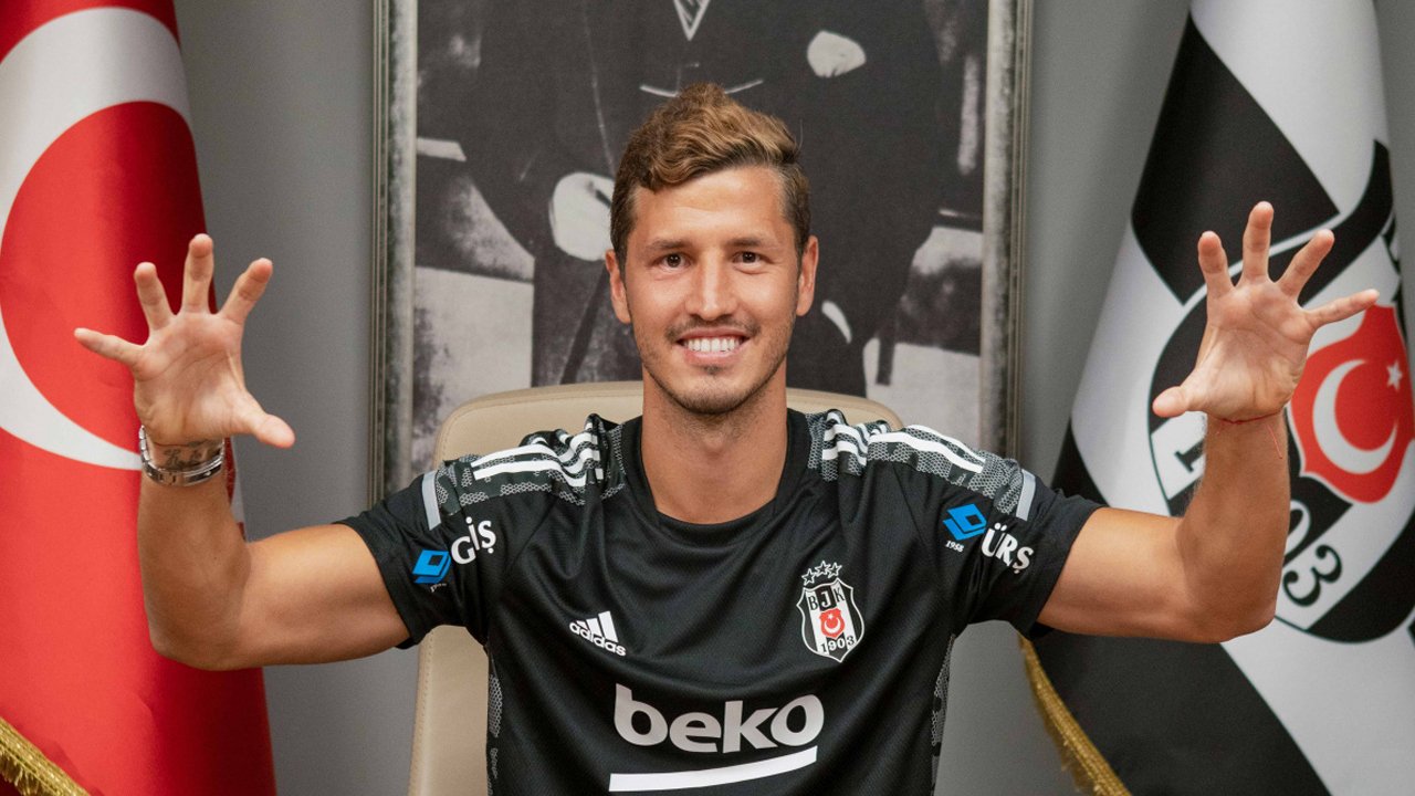 Beşiktaş'tan ayrıldı, yeni takımı açıklandı: Süper Lig'de kaldı 