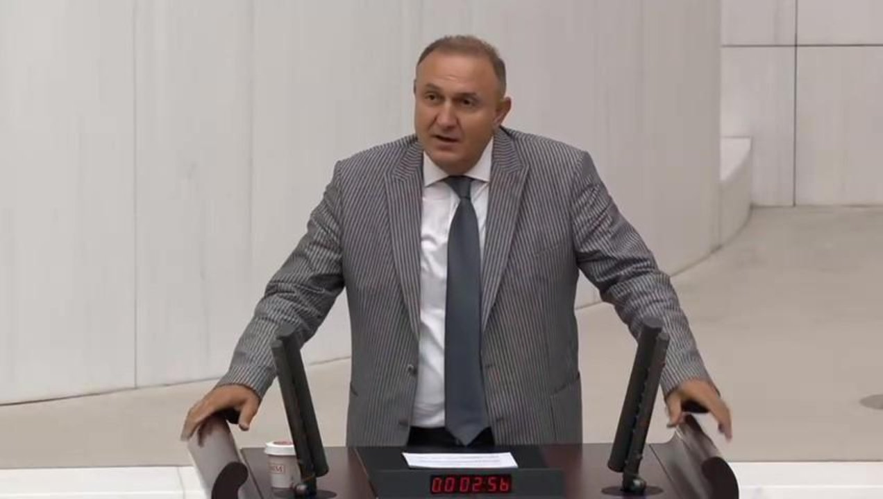İYİ Parti Aydın Milletvekili Ömer Karakaş partisinden istifa etti