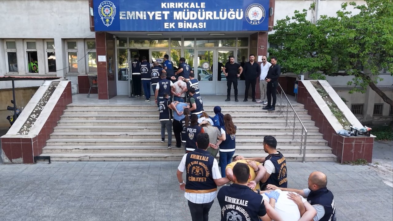 Cesedi 11 yıl sonra derin dondurucuda bulundu! 7 milyon veri cinayeti aydınlatacak