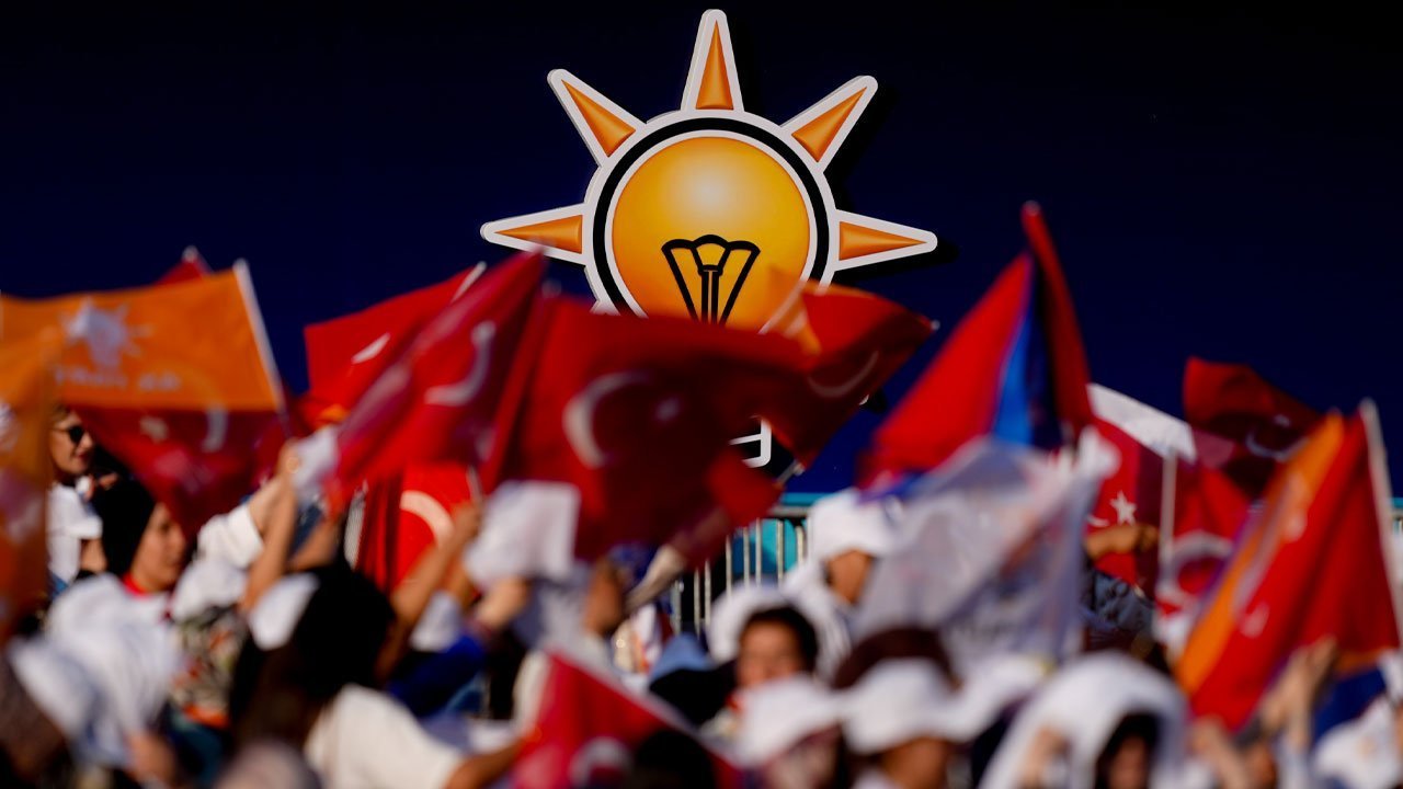 CHP'YE İZMİR'DE ŞOK!