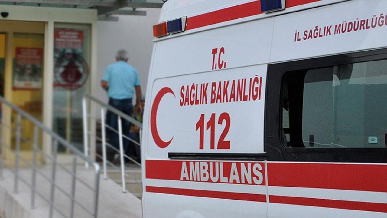 Diyarbakır'da minibüs devrildi! Ekipler bölgeye sevk edildi