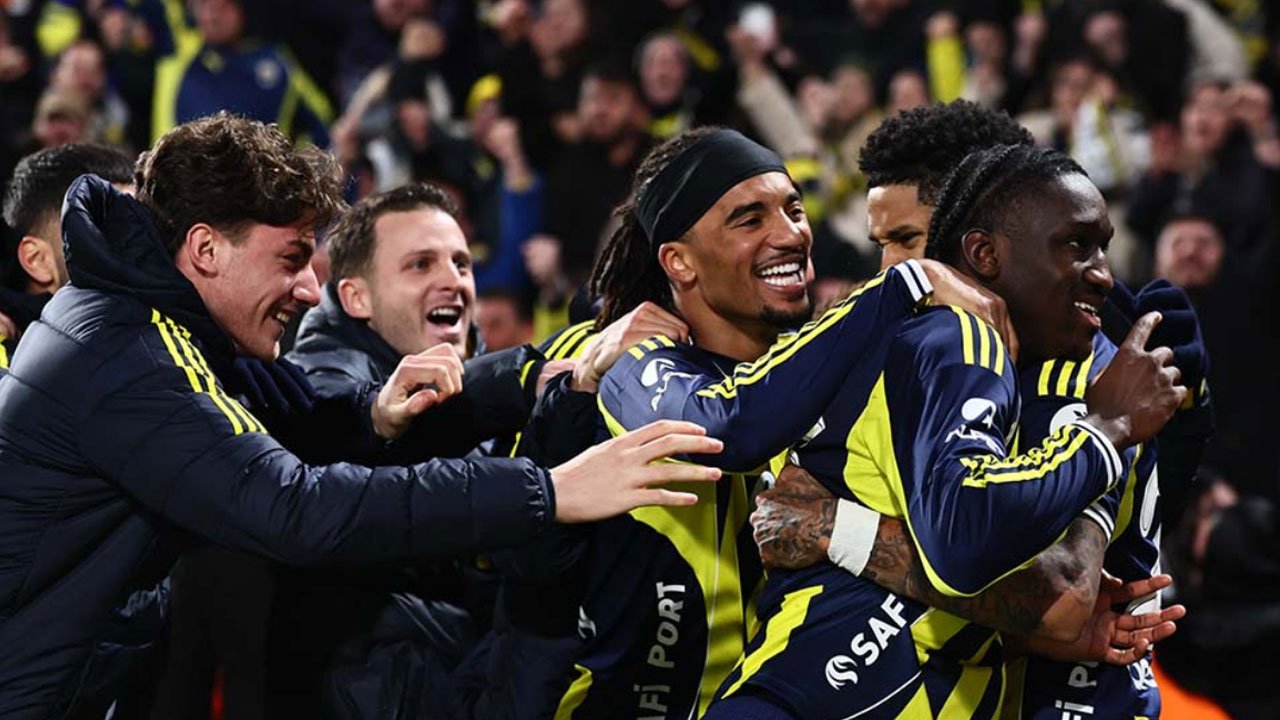 Fenerbahçe'de ayrılık yakın: Yıldız isim, Premier Lig ekibiyle anlaştı