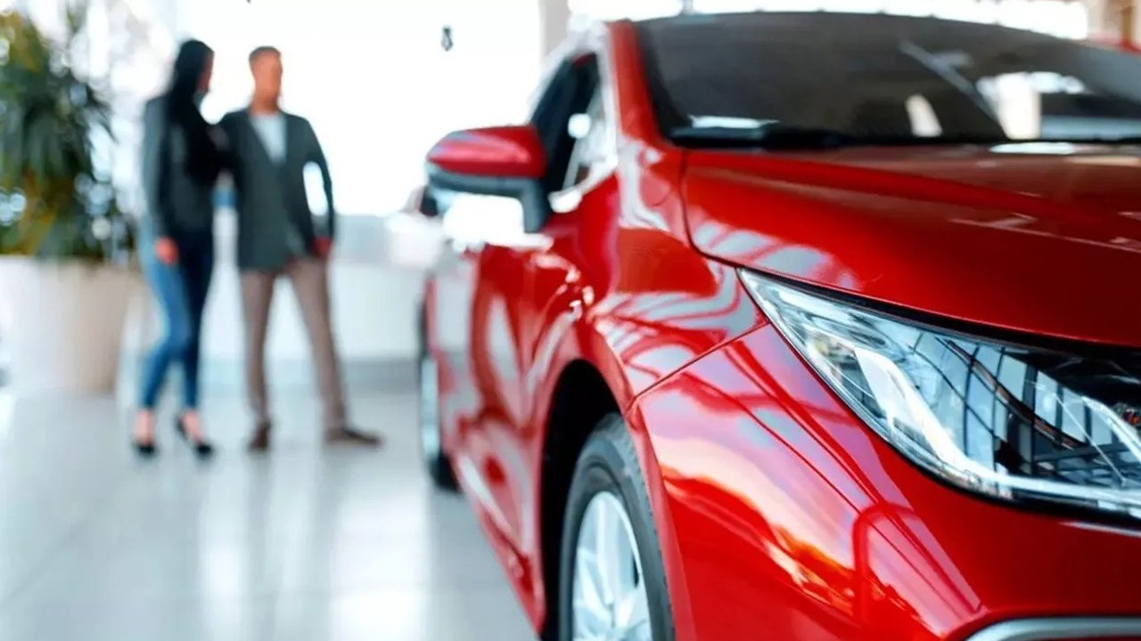 Mercedes, BMW, Nissan, Opel, Peugeot... İşte faizsiz satılan sıfır otomobiller 