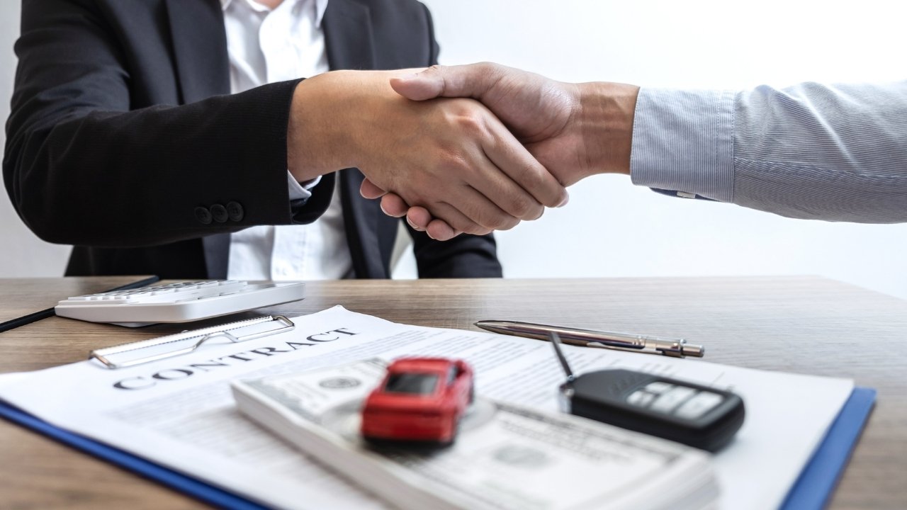 Mercedes, BMW, Nissan, Opel, Peugeot... İşte faizsiz satılan sıfır otomobiller