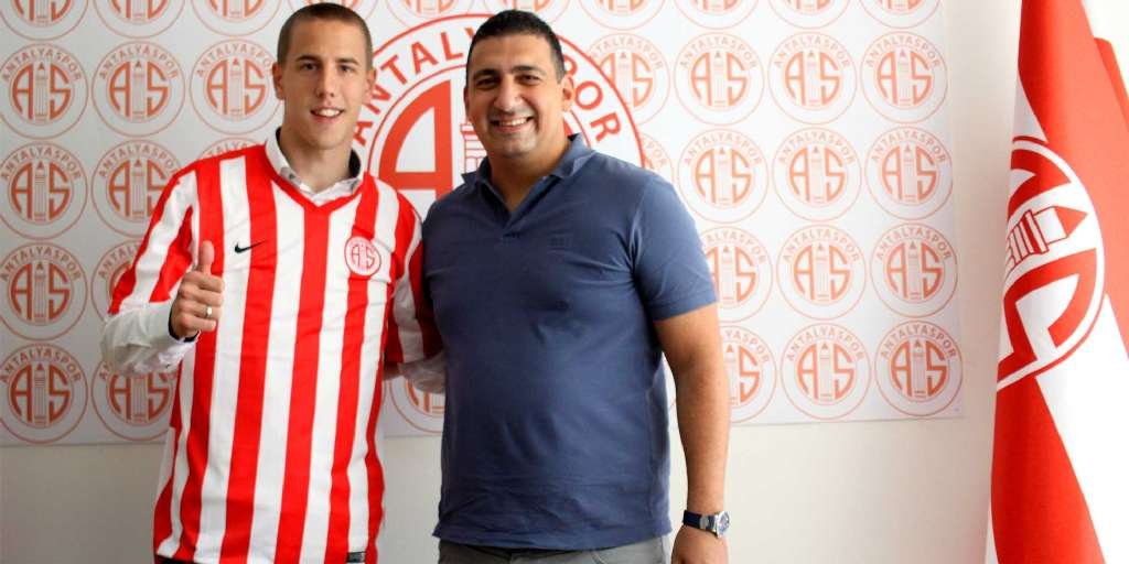 Norveç ekibi Bodo Glimt’ten 2016'da transfer edilen Milan Jetkovic, Antalyaspor'da 20 maça çıktı ve 1 gol, 2 asistlik performans sergiledi.