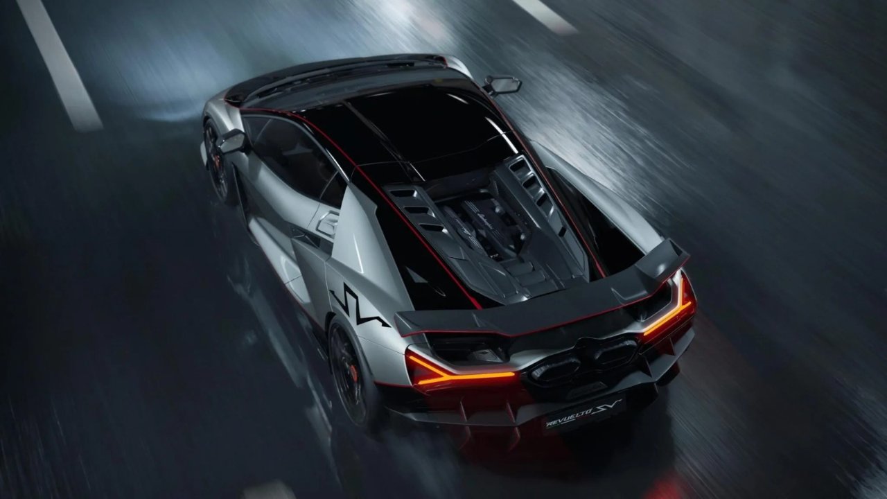 Şimdiye kadar üretilen en hızlı ve en güçlü Lamborghini! Revuelto SV tanıtıldı