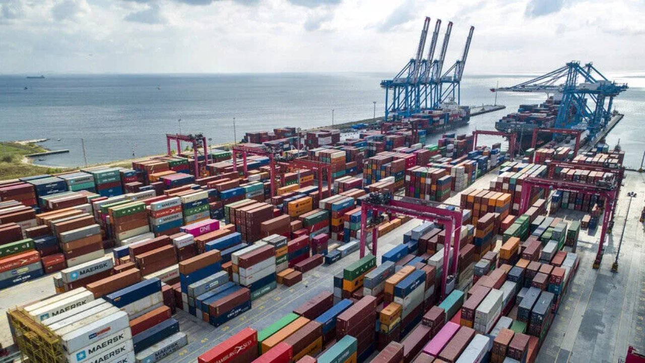 Türk cumhuriyetleriyle yılın ilk yarısında 9,4 milyar dolarlık dış ticaret yapıldı