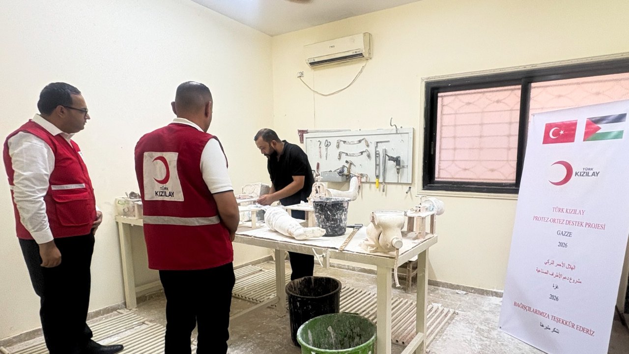 Türk Kızılay Gazze’de protez destek projesi başlattı
