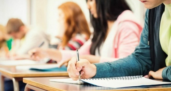 Üniversite öğrencilerini ilgilendiriyor! 2026-2027 harç ücretleri belli oldu