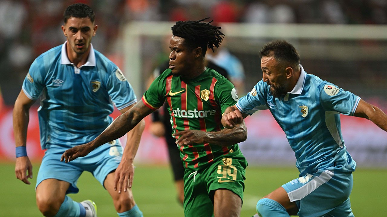 Amedspor - Erzurumspor maçında 3 gollü galibiyet