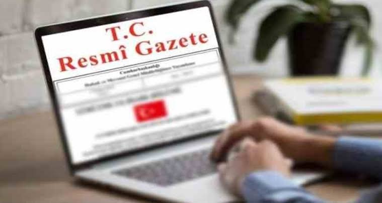 Bakanlıklarda peş peşe atama ve görevden almalar! Kararlar Resmi Gazetede yayımlandı