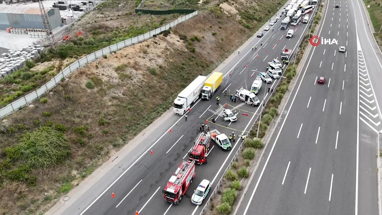 Kuzey Marmara Otoyolu’nda katliam gibi kaza: 2 ölü, 5 yaralı