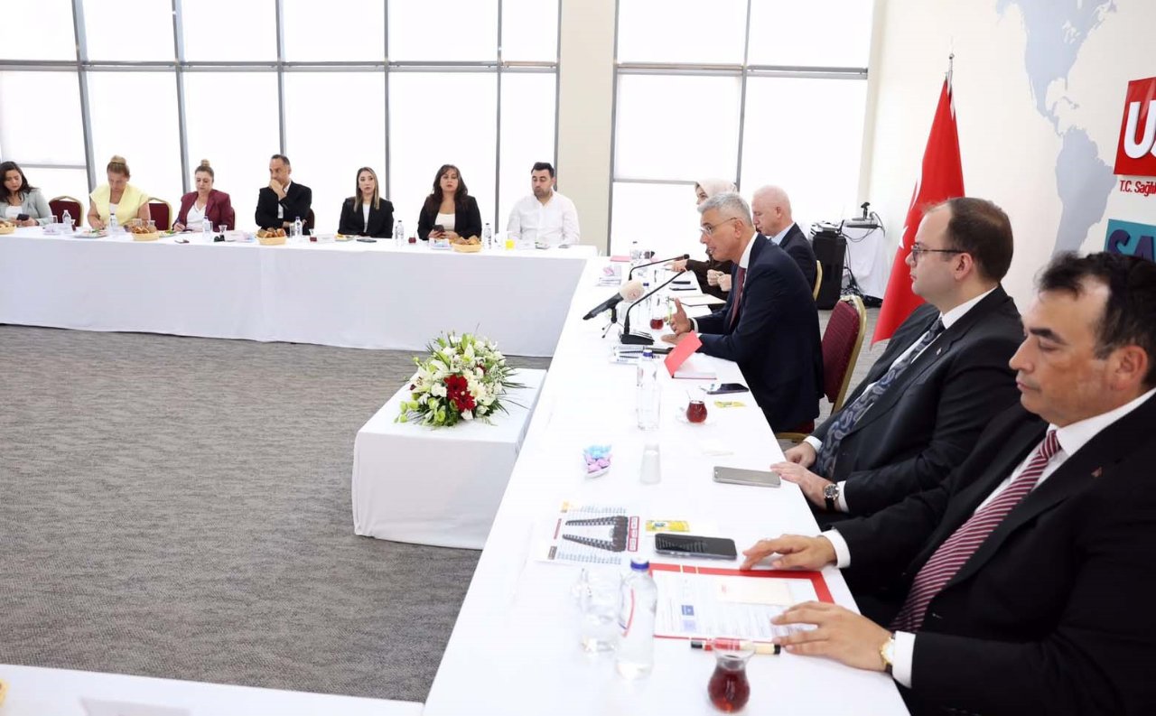 Yerli aşıdan sonra sağlıkta tarihi bir adım daha! Bakan Memişoğlu ‘2 sene içinde üreteceğiz’ diyerek duyurdu