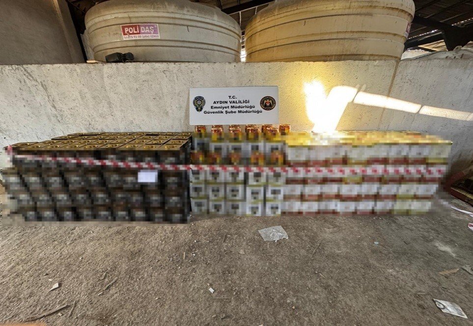 Aydında 1 ton sahte yağ ile 2,5 ton zeytin yakalandı