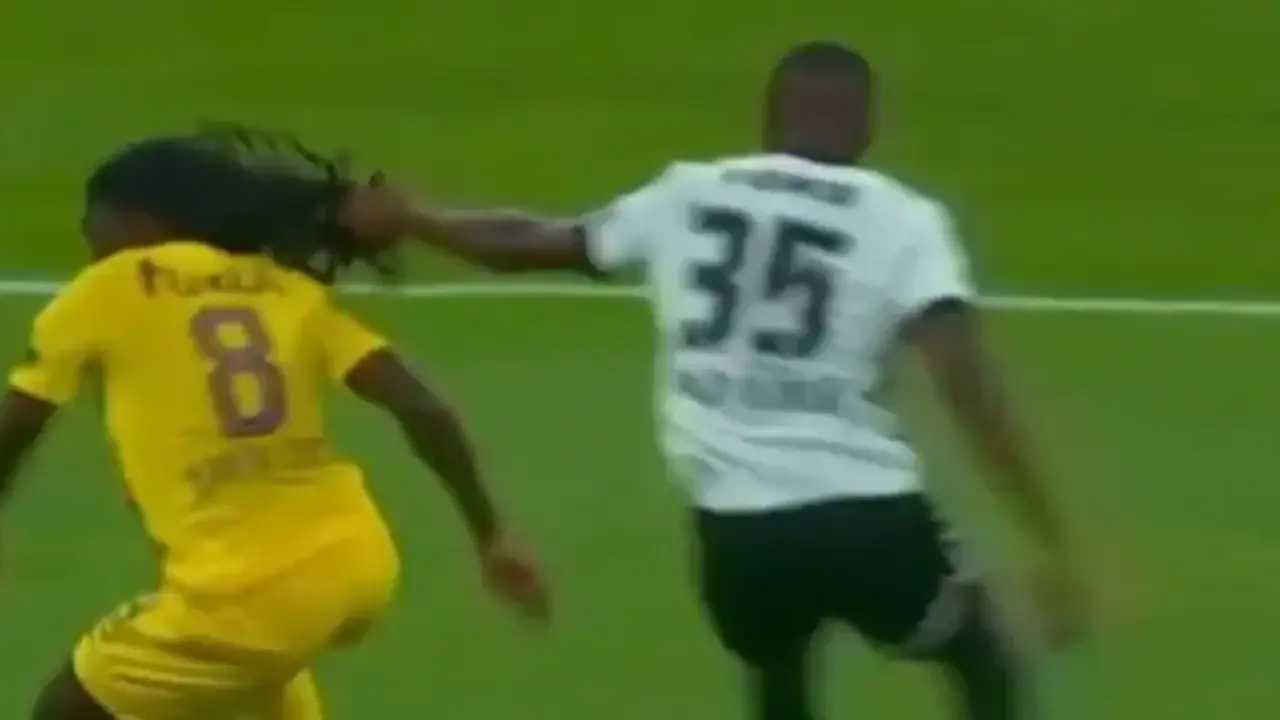 Tiago Djalo ve David Costa'nın tartışılan pozisyonu