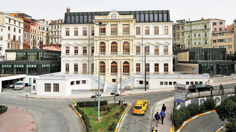 Beyoğlu Belediyesi’nden çıkarılan işçiden çarpıcı iddialar! CHP’li ismi şahit gösterdi: 6 ay önce senin kafana sıkılacaktı dediler