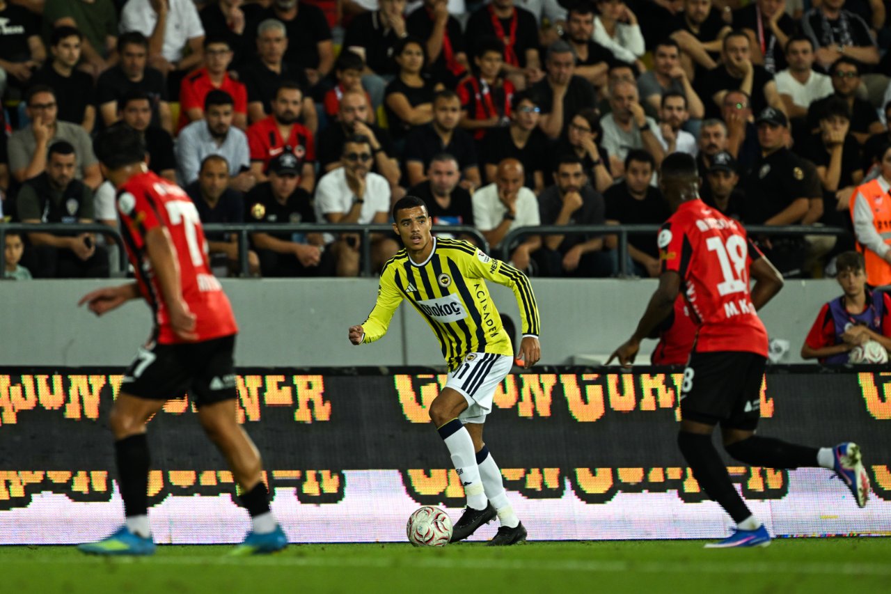 Bir maçtan fazlası! Fenerbahçe, Devler Ligi Play-off turu ilk maçında Lyon'u ağırlıyor