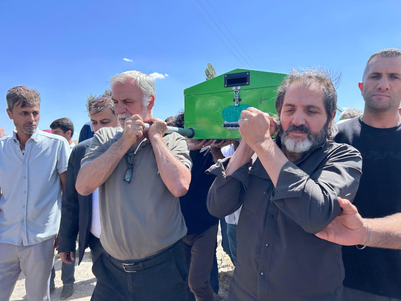 İHA Bölge Müdürü Akyüz'ün acı günü: Oğlu son yolculuğuna uğurlandı