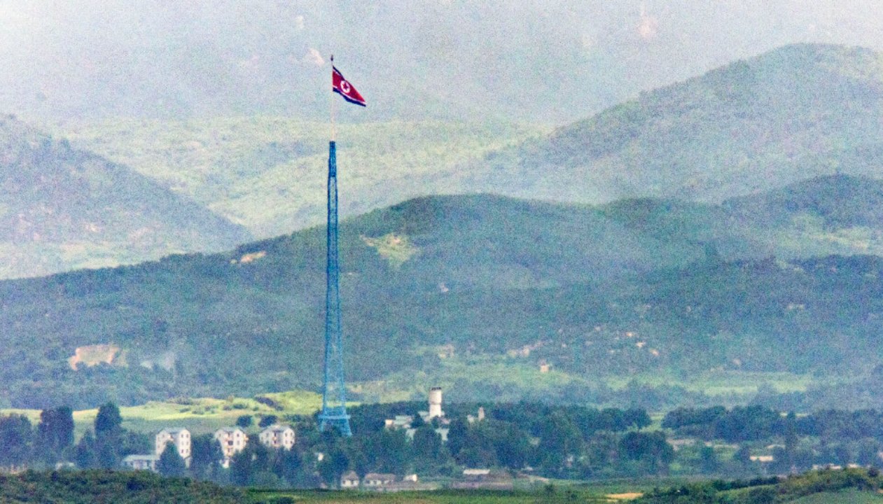 Kore sınırında sıcak temas: Kuzey Kore askerleri sınırı ihlal etti, Güney Kore ateş açtı