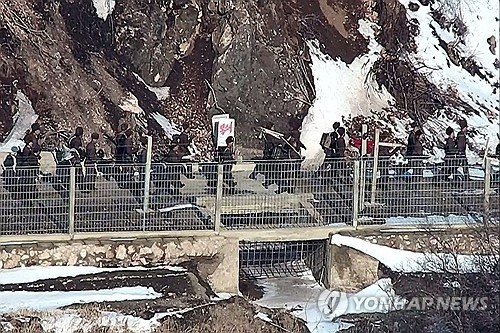 Kore sınırında sıcak temas: Kuzey Kore askerleri sınırı ihlal etti, Güney Kore ateş açtı