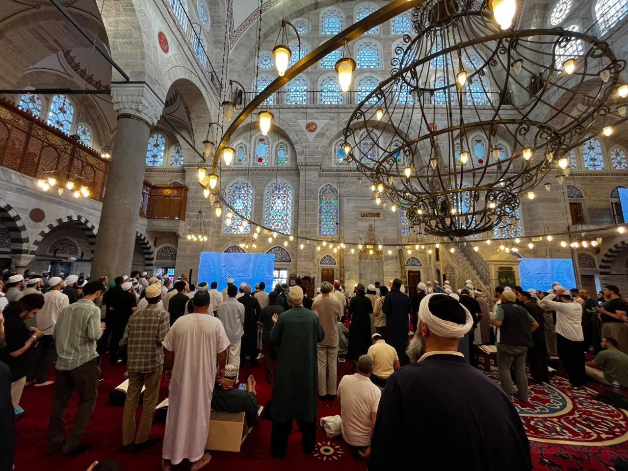 Resulullah âşıklarından büyük ilgi: Mihrimah Camii’nde Hadis şöleni