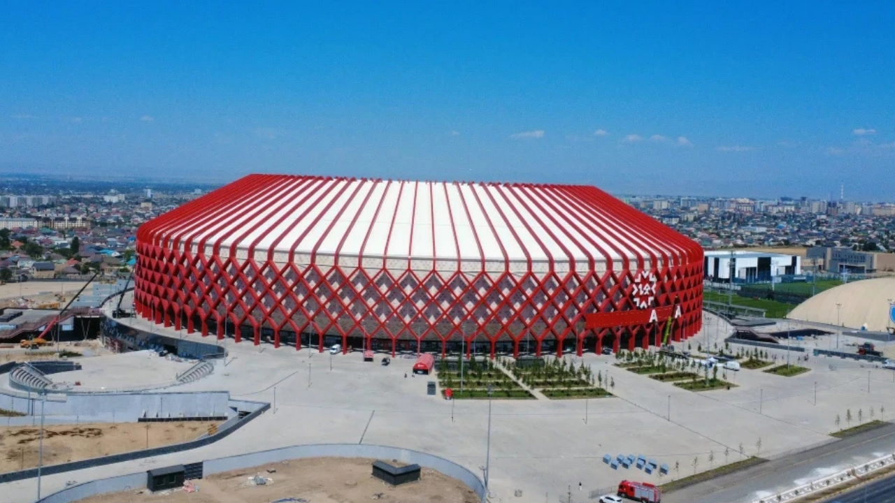 Ülkenin en büyük tesisi olacak! 51 bin kişilik dev stadyum tamamlandı 
