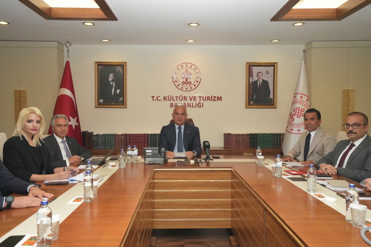 UNESCO'dan Türkiye kararı! Komite İstanbul'a geliyor, Bakan Ersoy detayları paylaştı