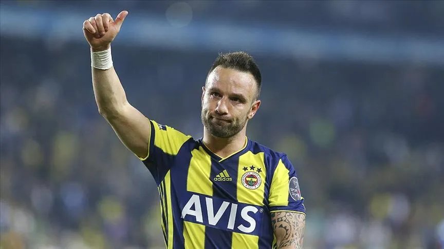 Valbuena, Fenerbahçe-Lyon maçındaki favorisini açıkladı! 'Kilit oyuncu' diyerek yıldız isme işaret etti