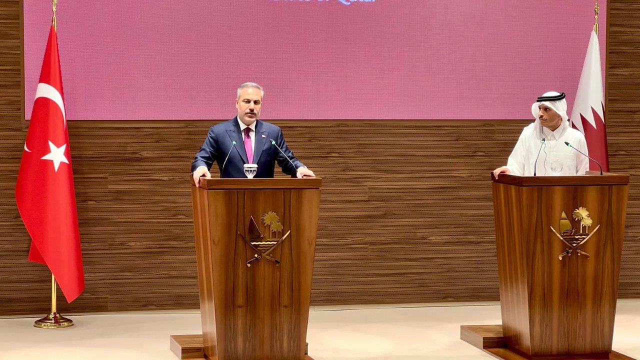 Ankara'dan peş peşe kritik temaslar: Bakan Fidan, Hürmüz Boğazı ve Suriye diplomasisi için mevkidaşlarıyla görüştü!