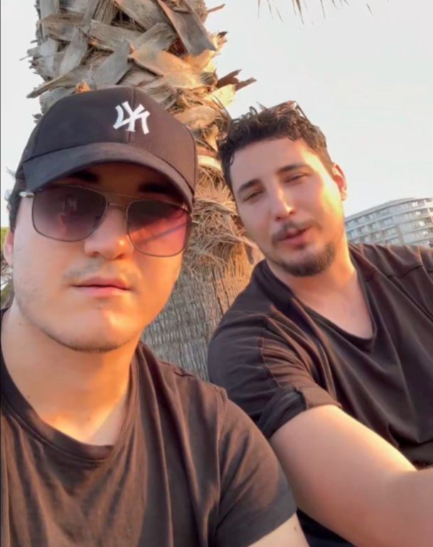 Antalyada skandal video! Plajdaki tesettürlü kadınları çekip küfür ettiler: Ninja gibi geziyorlar!