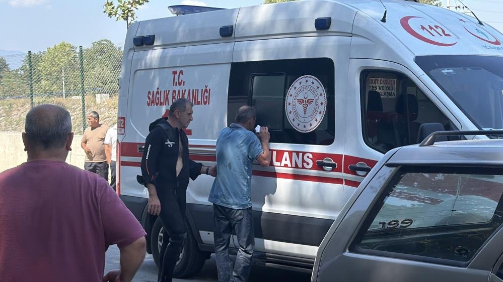 Boğulma tehlikesi geçiren çocuk 20 dakikalık kalp masajıyla hayata döndü