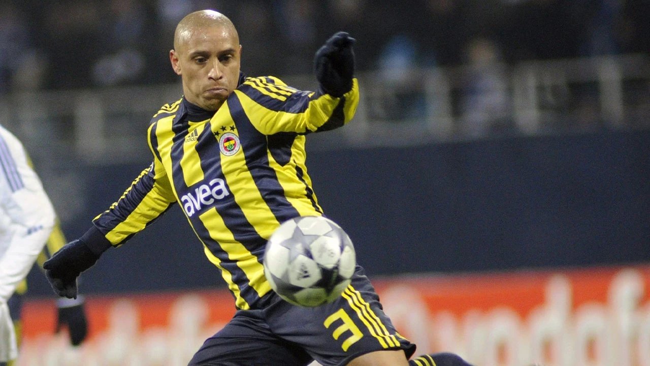Futbol efsanesi  Roberto Carlos Müslüman oldu! Haberi AK Partili vekil duyurdu