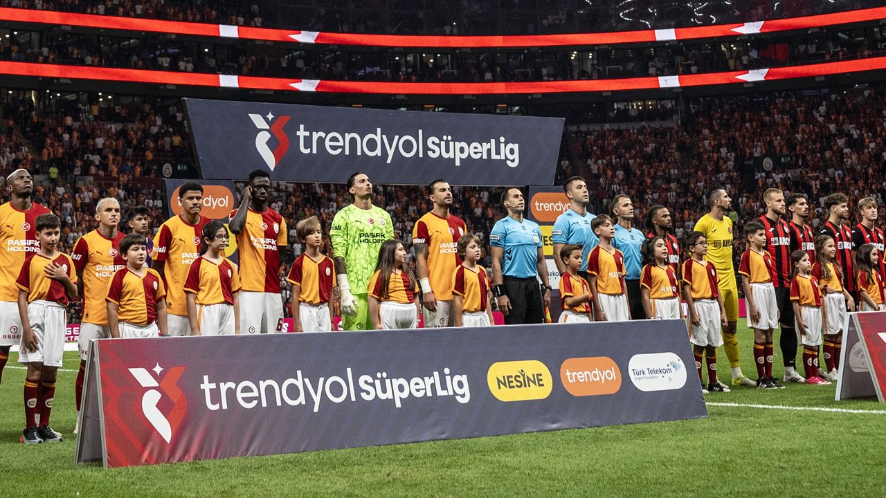 Galatasaray-Çorum FK maçında karaborsa bilet: 3 kat fiyata 2 tutuklama!