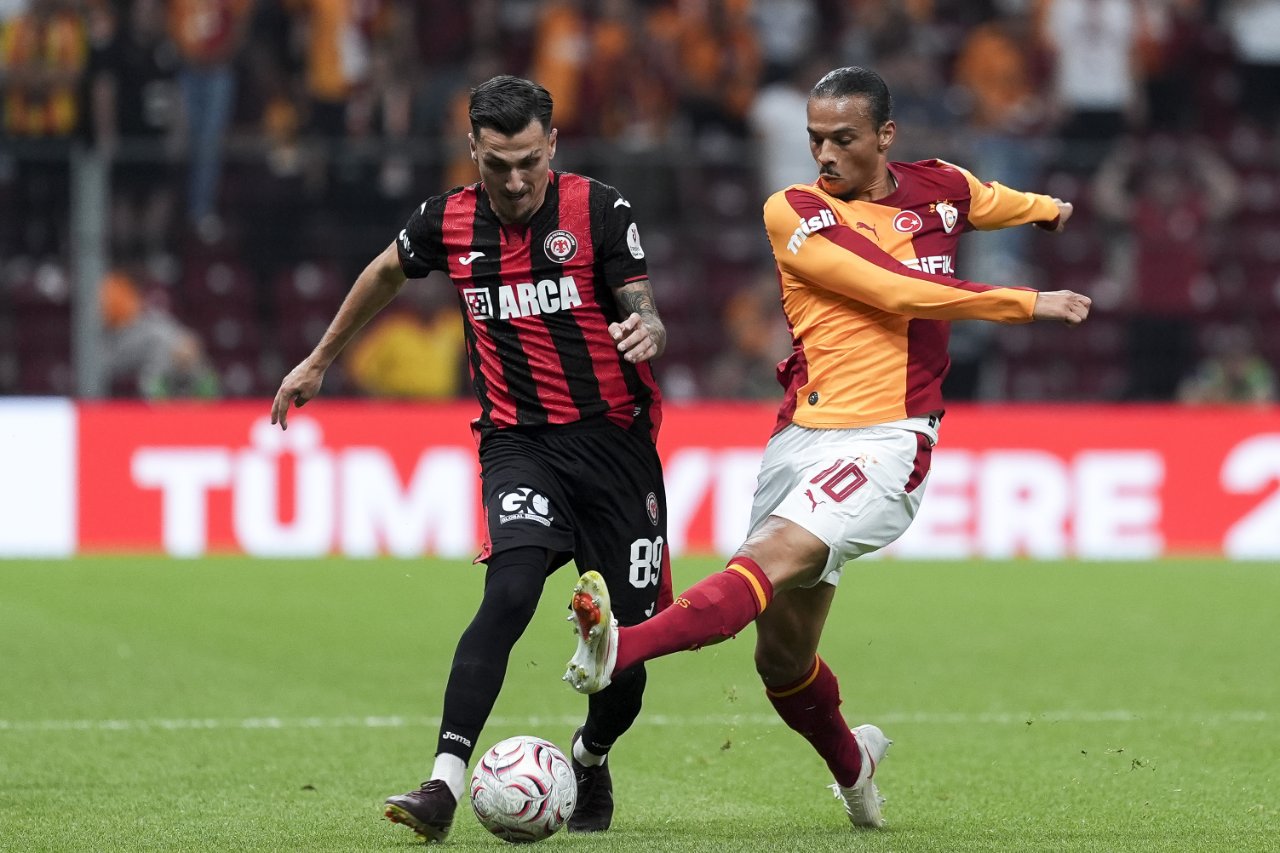 Son şampiyon Galatasaray ile Süper Lig'in yeni ekiplerinden Çorum FK, RAMS Park'ta 2-2 berabere kaldı.