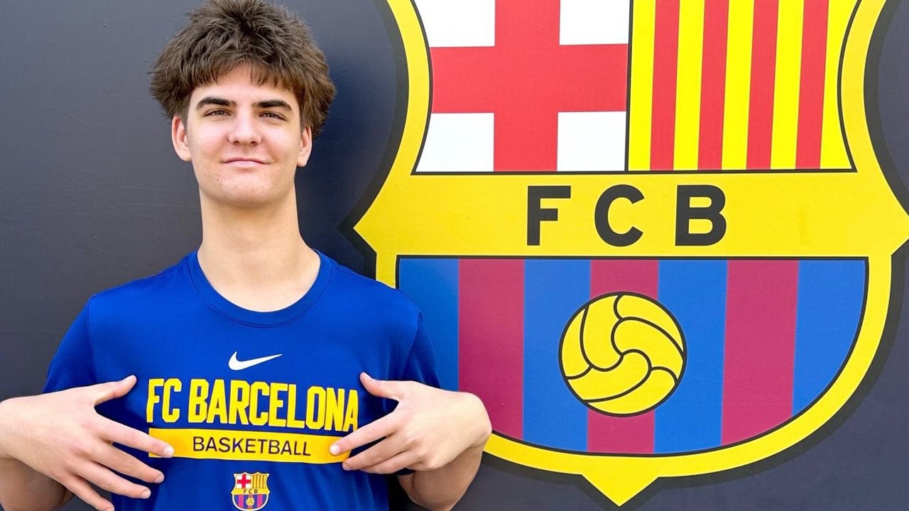 Transferi Mehmet Okur duyurdu: Yiğit Mehmet Okur, Barcelona'da