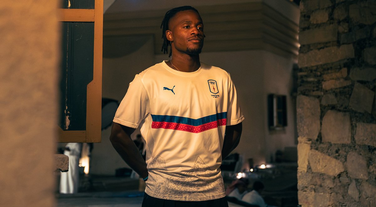 Michy Batshuayi (Fotoğraf: Abha Clup resmi)