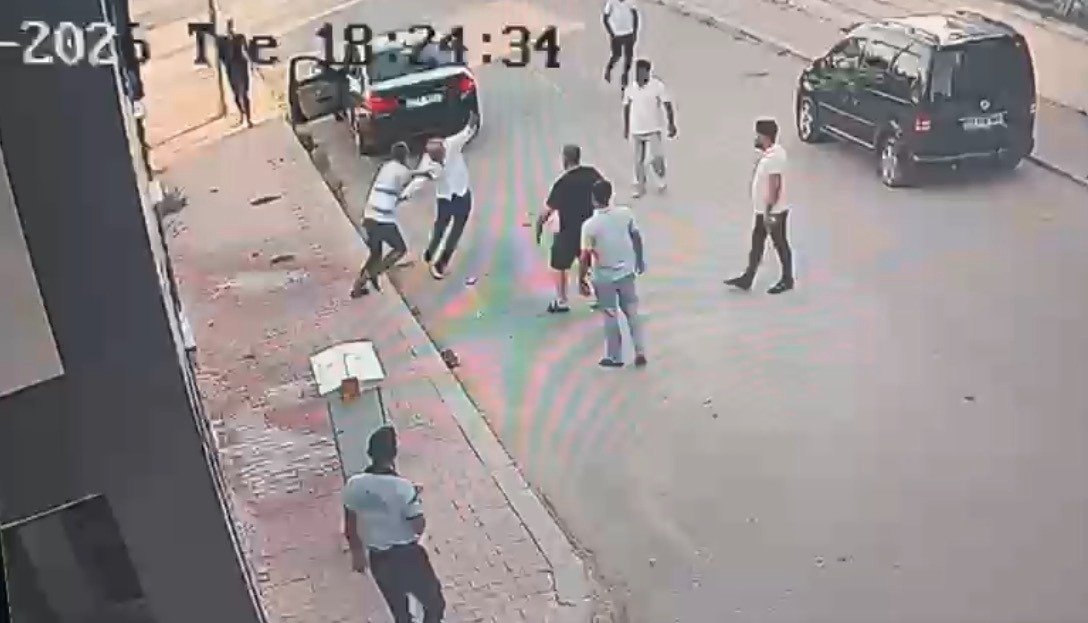 Yeni Parti Milletvekili Melih Meriç bıçaklandı! Saldırgan eski CHP'li çıktı