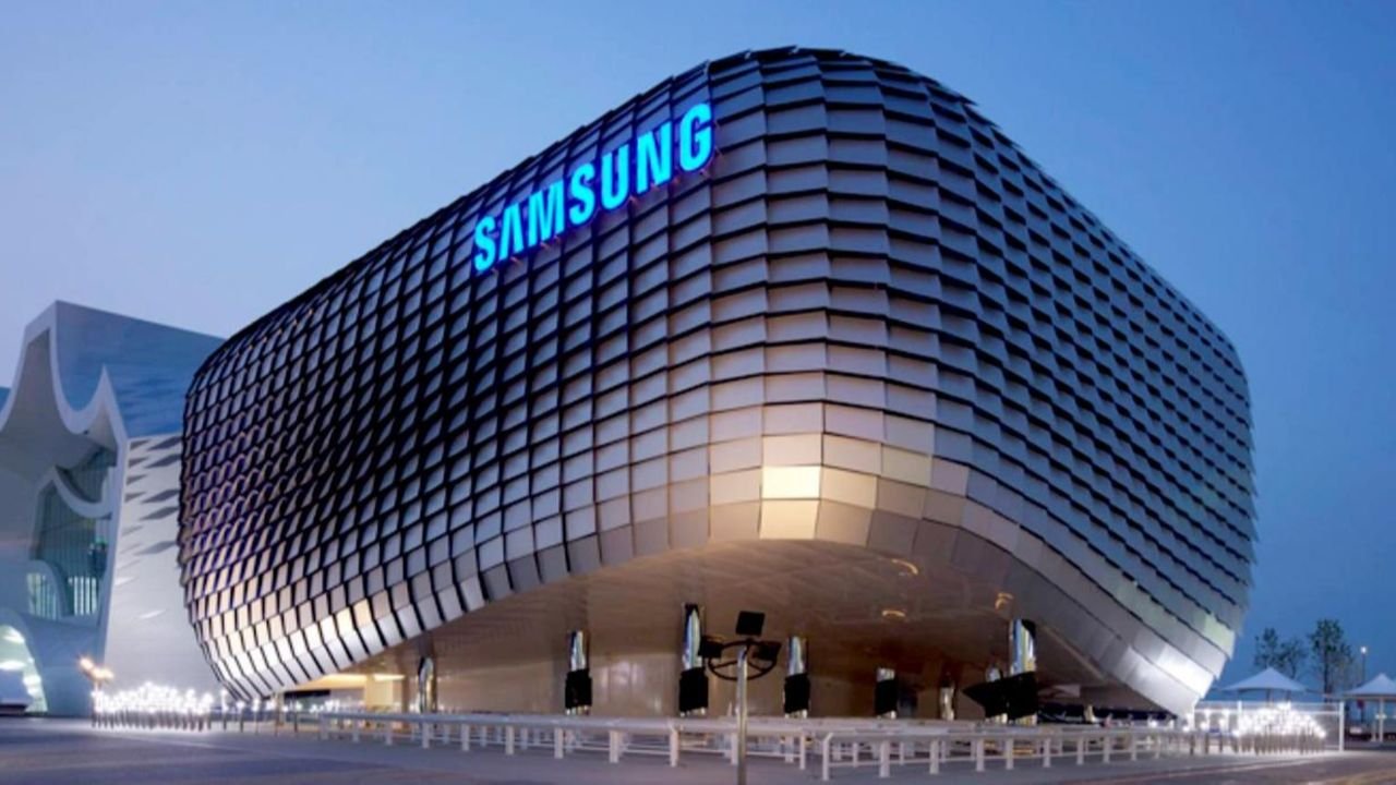152 bin liralık Samsung telefona yoğun ilgi! Ön siparişler yüzde 70 arttı