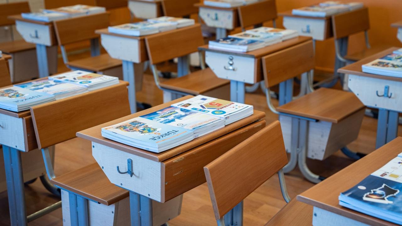 81 ile kritik genelge! Telefon yasak, randevusuz veli alınmayacak, kayıt parası isteyene ceza