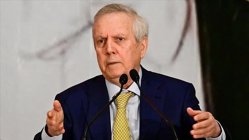 Aziz Yıldırım, söz konusu locanın artık "başkanlık locası" olarak kullanılacağını açıklamıştı.