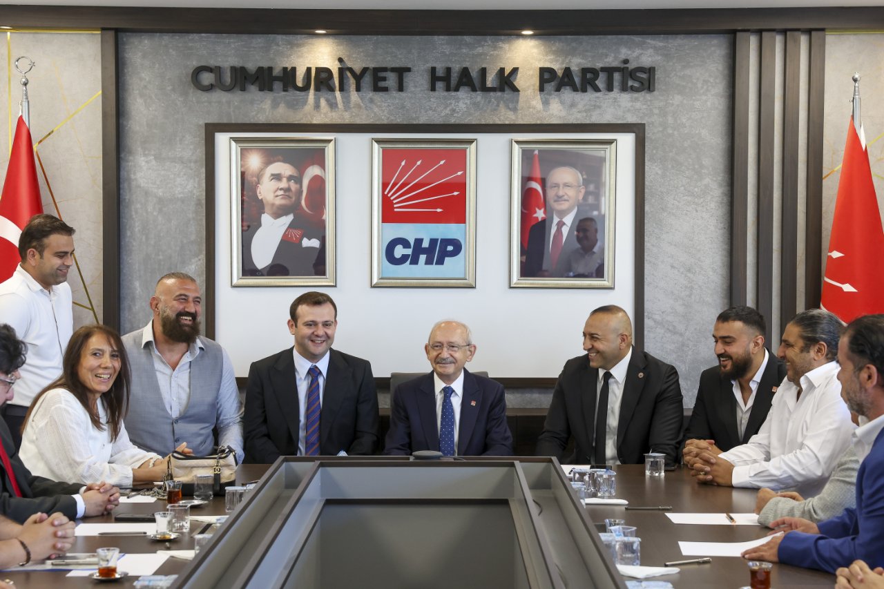 Böke ve Nazlıaka CHP’deki Truva atı mı? Deniz Demir’den dikkat çeken açıklama