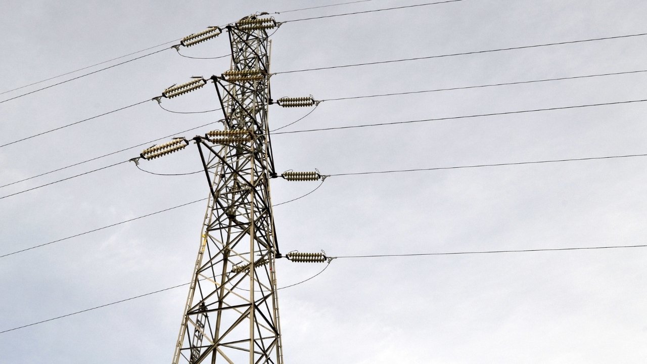 İzmirde elektrik kesintisi! 19-20 Ağustos İzmir GEDİZ elektrik kesintisi ne zaman bitecek?