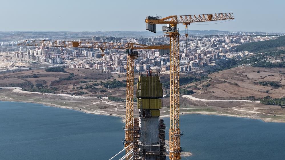 Kanal İstanbul projesi adım adım ilerliyor! 250 tonluk dev operasyon