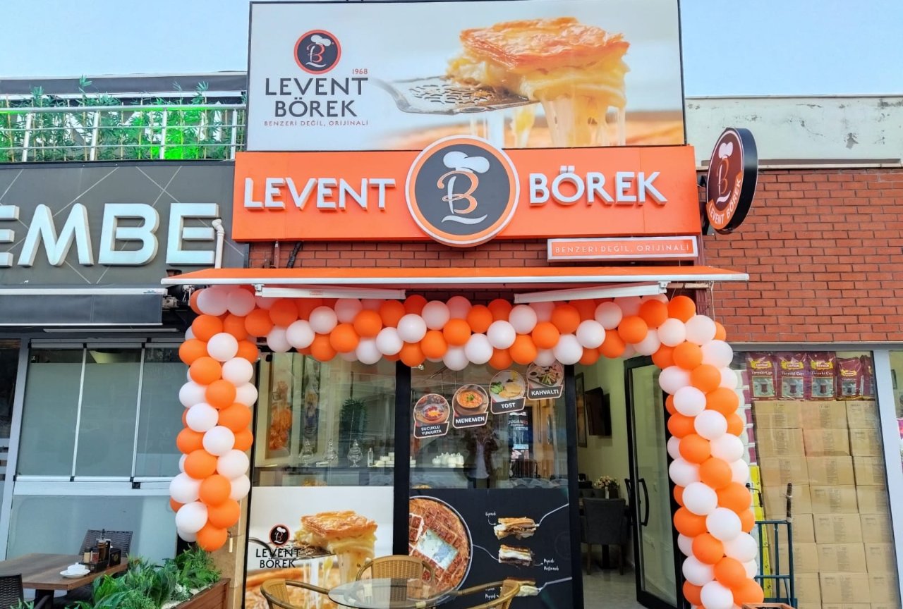 Levent Börek