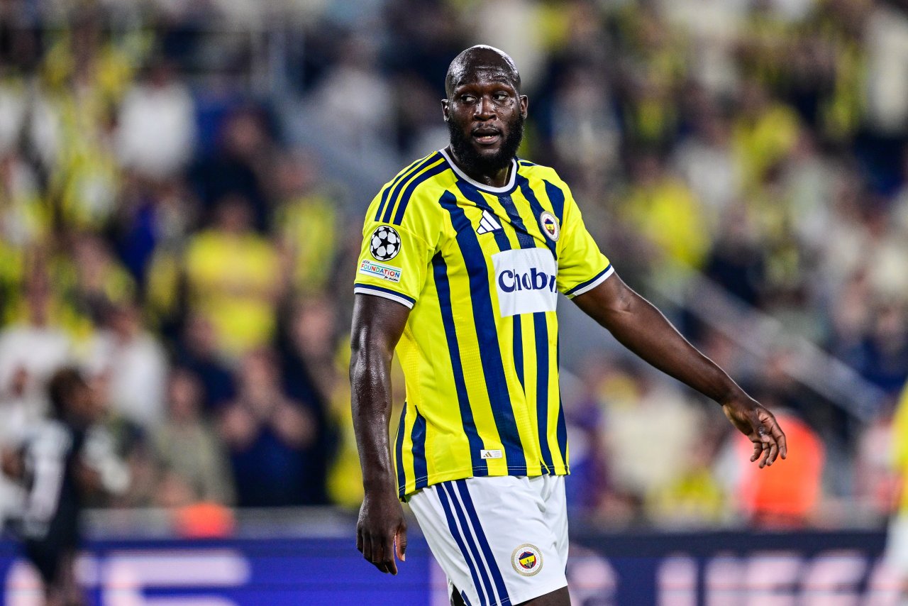 Romelu Lukaku, Fenerbahçe formasıyla ilk maçına çıktı.