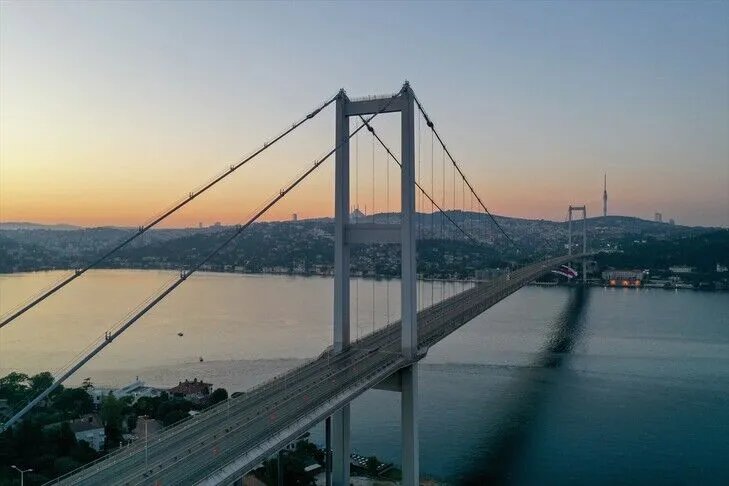 Binlerce kişi kullanıyor, 3 gece trafiğe kapatılacak! 15 Temmuz Şehitler Köprüsü için alternatif güzergahlar