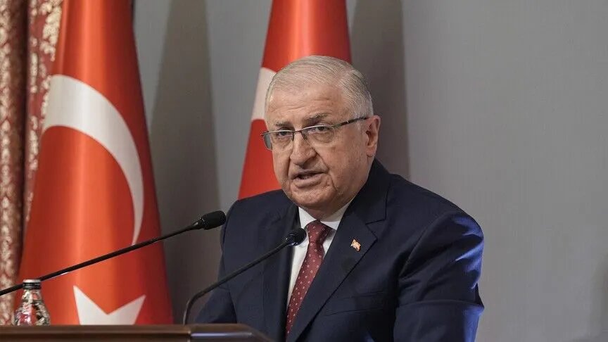 Doğu Akdeniz'de dikkat çeken açıklama! Bakan Güler duyurdu: Kıbrıs'a ilişkin askeri hazırlık durumu güncelleniyor