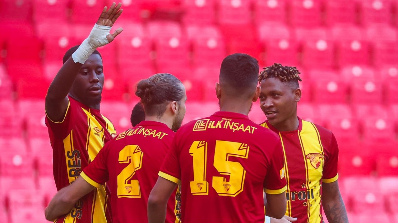 Göztepe, Bodrum'u 2 golle geçti