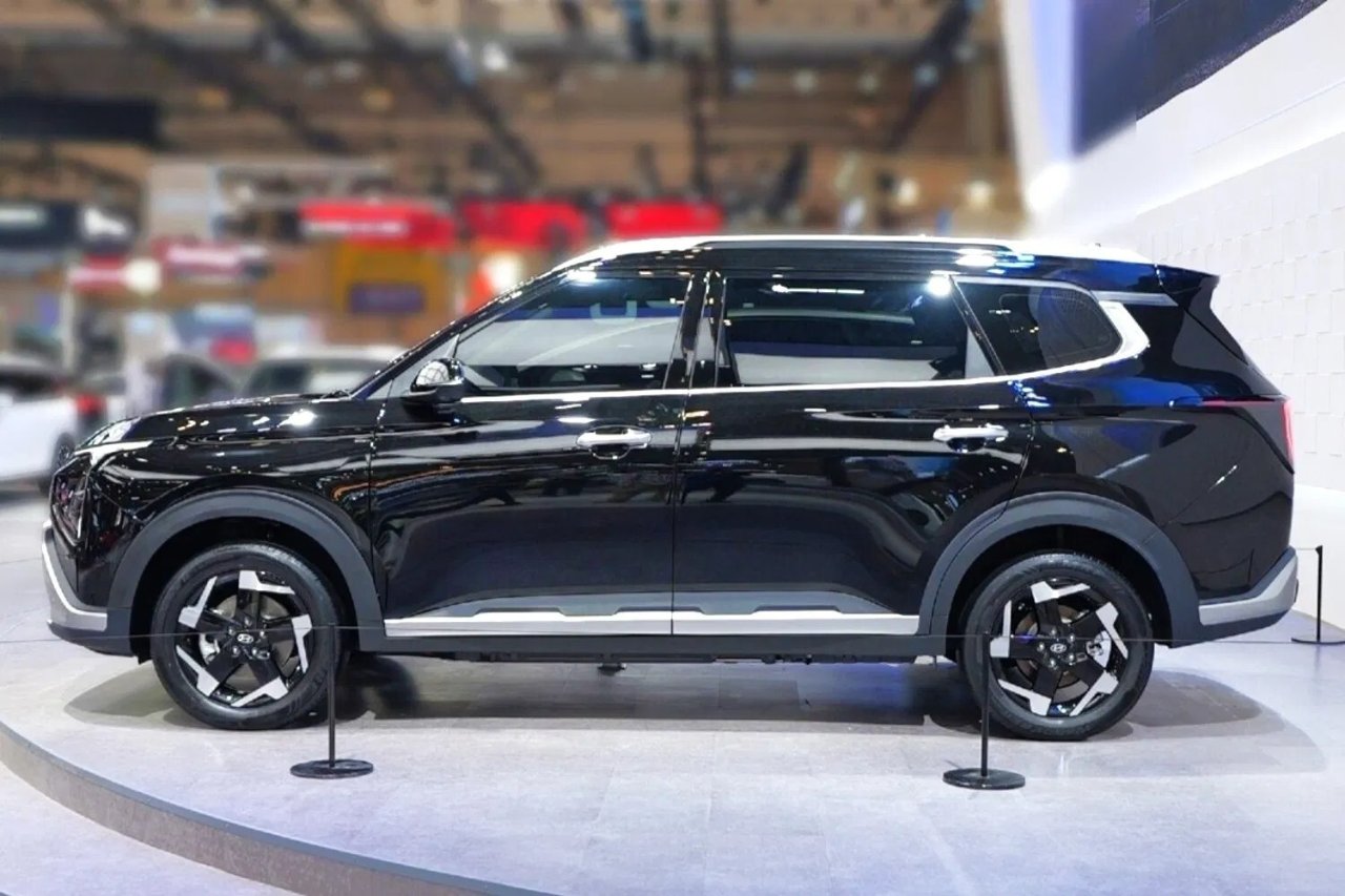 Hyundai'den 7 kişilik elektrikli MPV sürprizi! Neira Concept ilk kez görücüye çıktı