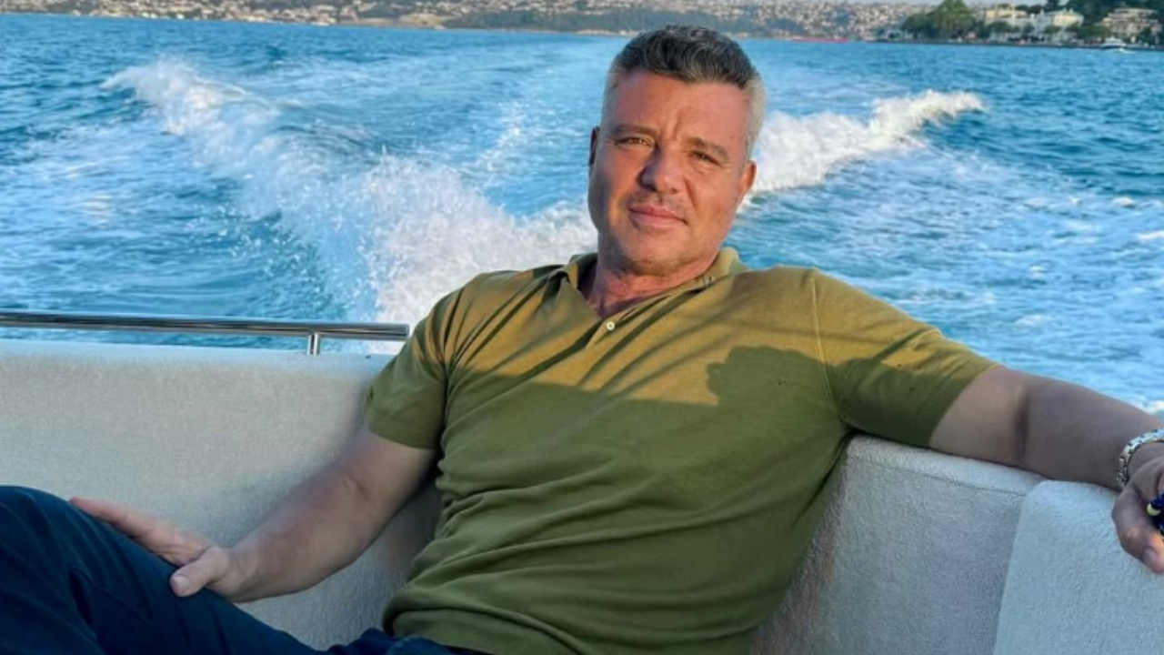 Yeni halini gören tanıyamıyor! Sadettin Saran'ın imaj değişikliği gündem oldu 